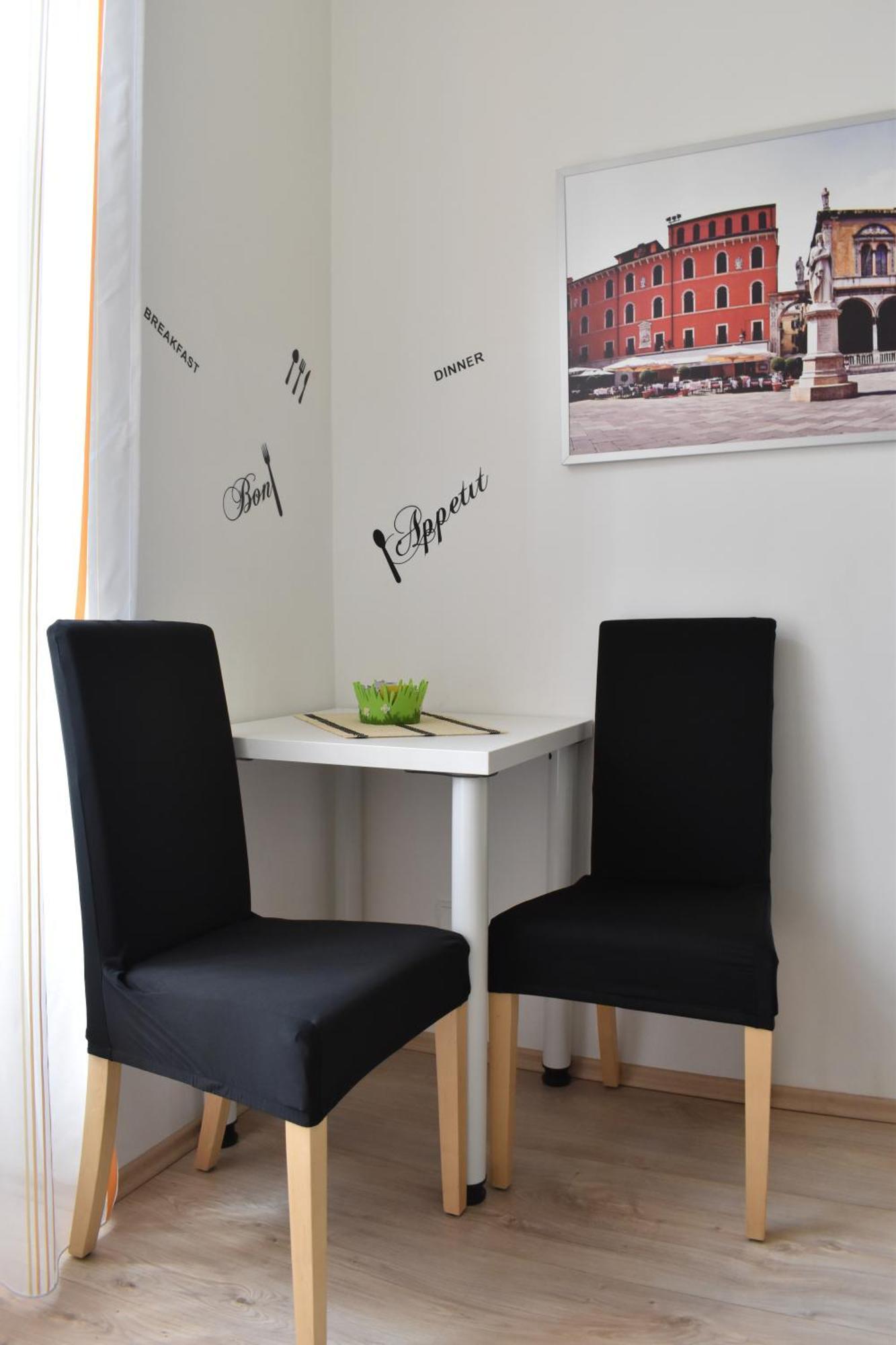 Apartments Verona Карлові Вари Екстер'єр фото